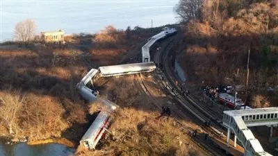 إصابة 74 شخصا جراء خروج قطار عن مساره شمال الهند