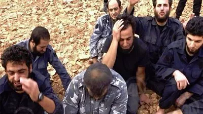 بدء تبادل العسكريين المختطفين بين لبنان و