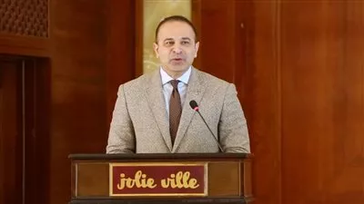 «التخطيط» تبحث مع «النقل» والبنك الدولي استراتيجية إصلاح السكك الحديدية