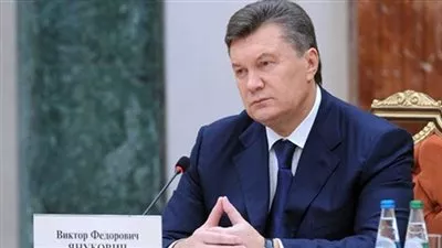 رئيس أوكرانيا يعفو عن روسي في صفقة تبادل أسرى مع الانفصاليين