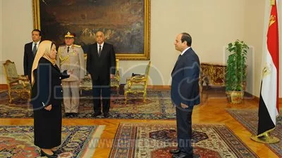 فريال قطب تؤدي اليمين أمام السيسي رئيسا لهيئة النيابة الإدارية 
