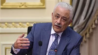 الحكومة تؤكد السماح لطلاب الثانوية العامة باصطحاب الكتاب المدرسي داخل لجان الامتحان