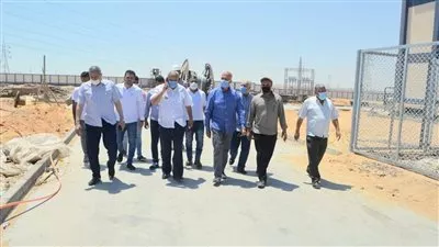 مسئولو «الإسكان» يتفقدون محطات محولات كهرباء المناطق الصناعية والسكنية بالعاشر