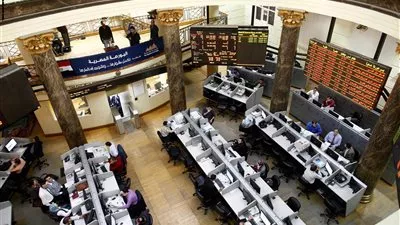 البورصة المصرية تخسر 3,3 مليار جنيه بختام آخر جلسات الأسبوع