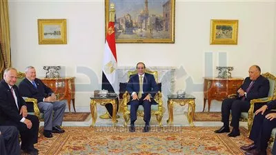 خلال لقائه بوفد الكونجرس.. السيسي يؤكد أهمية التعاون العسكري مع أمريكا