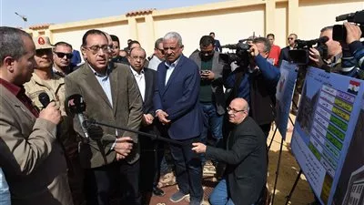 ‏‫رئيس الوزراء يكلف بتوفير 50 مليون جنيه لاستكمال مبنى كلية «طب السويس»