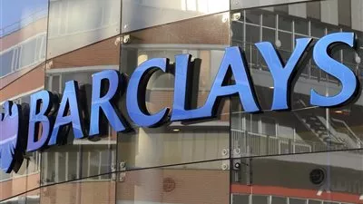 بنك باركليز يخفض توقعاته بشأن أسعار النفط للعام القادم