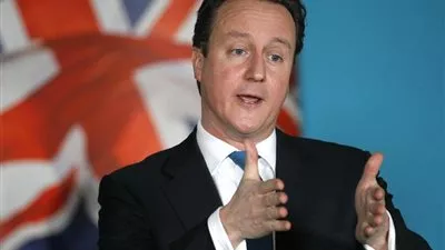 كاميرون: العمل العسكري في سوريا سيستغرق وقتًا