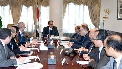 رئيس الوزراء يتابع أعمال لجنة حل مشكلات مستثمرى مطروح
