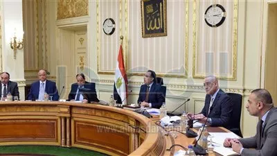 رئيس الوزراء يعقد اجتماعاً لمتابعة الموقف التنفيذي لمدينة الروبيكي للجلود