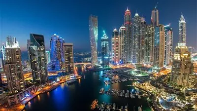 الإمارات ترفع أسعار التبغ ومشروبات الطاقة إلى الضعف