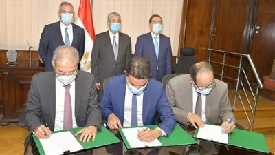 البترول والكهرباء يوقعان مذكرة تفاهم مع «إيني» للتعاون في إنتاج الهيدروجين