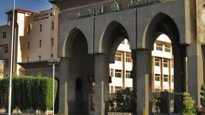 رئيس جامعة الأزهر: لم نتلقى منح للطلاب والموظفين من أي دولة