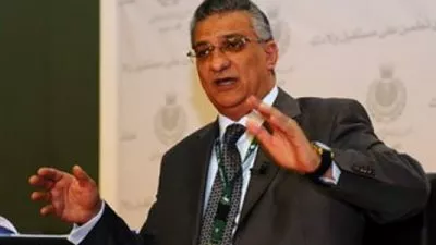 وزير التنمية المحلية يقرر إلغاء ندب 3 رؤساء أحياء بالإسكندرية