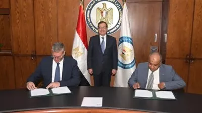 مذكرة تفاهم بين إنبى وشلمبرجير للتعاون في مجال تطوير المنشآت البترولية