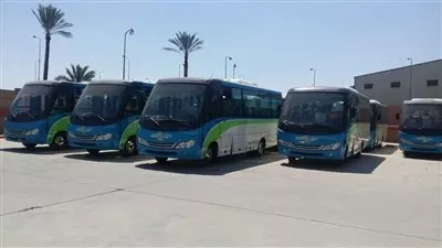 الحكومة تنفي زيادة تعريفة الركوب لسيارات النقل الجماعي والسرفيس