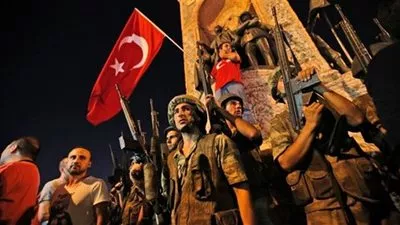 تمديد حالة الطوارئ في تركيا ثلاثة أشهر