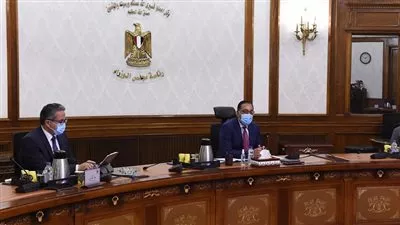رئيس الوزراء يستعرض خطة تنفيذ استراتيجية تعظيم سياحة اليخوت والسفن