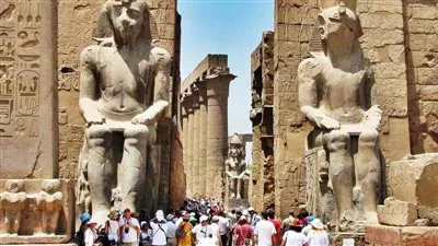 إيرادات السياحة في مصر تقفز إلى 5,3 مليار دولار في 9 أشهر