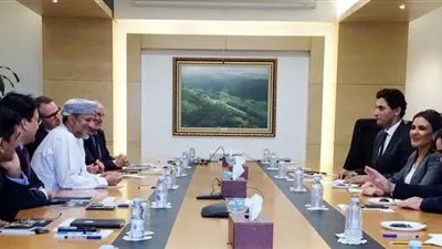 نصر تبحث مع رئيس صندوق الاحتياطي العماني تعزيز العلاقات الاستثمارية