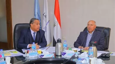 «الوزير»: 36,6 مليار جنيه تكلفة تنفيذ 321 مشروع طرق وكباري 