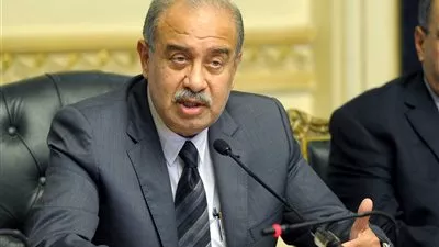 الحكومة تصدر اللائحة التنفيذية لقانون الإستثمار .. الأسبوع المقبل