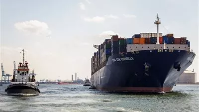 ميناء دمياط يستقبل 8 سفن حاويات وبضائع خلال 24 ساعة