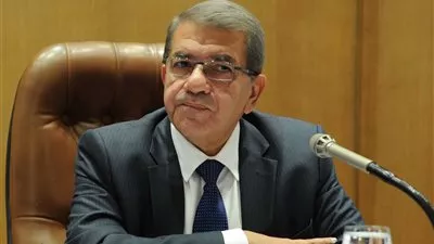 وزير المالية: نظام الدعم القديم يشجع الفساد