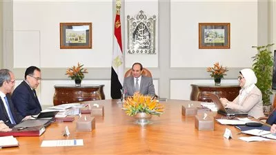 السيسى يتابع فى إجتماع موسع خطوات تنفيذ المشروع القومي للتأمين الصحي