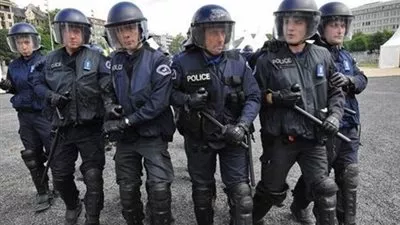 السلطات السويسرية تنفي اعتقال مشتبهين في 