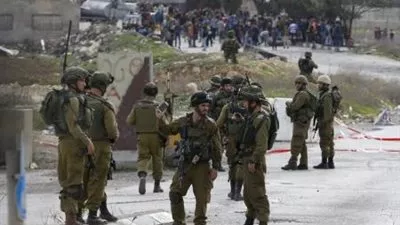 قوات الاحتلال تعتقل 9 فلسطينيين في الضفة الغربية