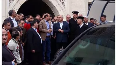وزير النقل يتفقد محطة مصر وورش صيانة الجرارات