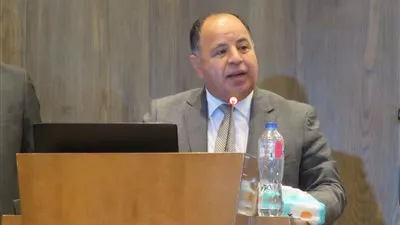 معيط: تمكين الكفاءات النسائية بالمواقع القيادية لتحقيق المستهدفات الاقتصادية