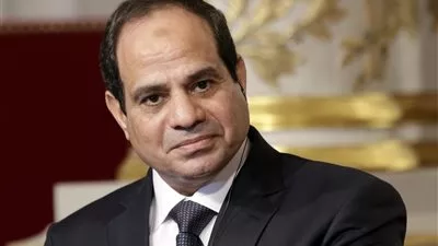السيسي يلتقي رئيس مجلس الشيوخ الفرنسي لبحث العلاقات الثنائية