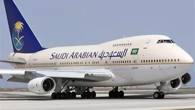 هبوط اضطراري لطائرة سعودية في مطار القاهرة