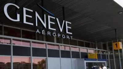 إخلاء طائرة في جنيف عقب تحذير من قنبلة