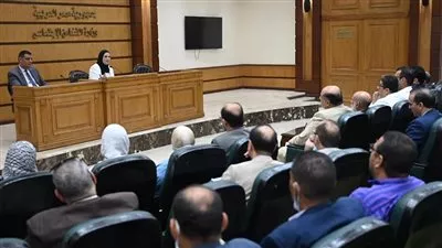 وزيرة التضامن تبحث سبل تعظيم جهود المجتمع المدني بمبادرة «حياة كريمة»