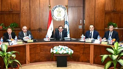 الملا: نهتم بصيانة المنشآت والمعدات البترولية لزيادة الإنتاجية 