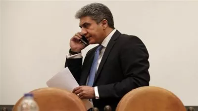 وزير الطيران: دخول 8 طائرات ضمن أسطول مصر للطيران