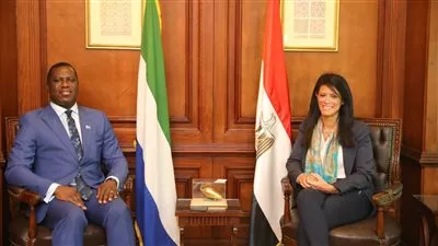 وزيرة التعاون الدولي تبحث تعزيز العلاقات الاقتصادية المشتركة مع سيراليون