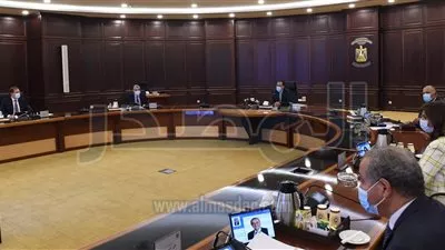 رئيس الوزراء: إجتماعات أسبوعية لمتابعة تنفيذ مشروعات «حياة كريمة»