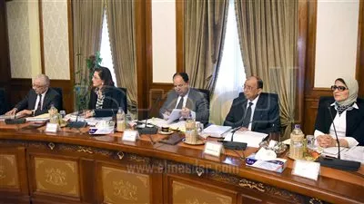 الحكومة توافق على مشروع موازنة 2019-2020