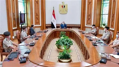 السيسي يوجه بإقامة مجمع متكامل للورش الحرفية في مدينة الأمل