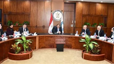 وزير البترول: إنشاء قاعدة بيانات موحدة لاكتشاف قدرات العاملين وتطويرها