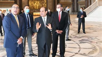 السيسي يتفقد الموقف الإنشائي لدار الأوبرا بالعاصمة الإدارية
