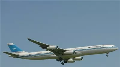 الخطوط الكويتية تعلق رحلاتها بين لندن ونيويورك وترفض نقل إسرائيليين