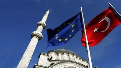 سياسي ألماني: اتفاق تسوية أزمة اللاجئين لن يُقرب تركيا من عضوية الاتحاد الأوربي