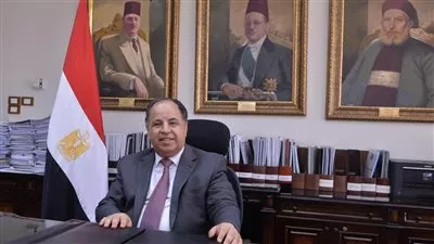 وزير المالية: صرف مستحقات مستفيدى المرحلة الثالثة من برنامج  دعم الصادرات