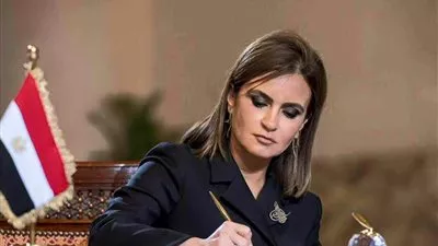 سحر نصر:ارتفاع حجم الاستثمارات فى شهر أكتوبرلـ 6,8 مليار جنيه