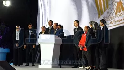 السيسي: الشباب هم الجسر بين الدولة والشعب